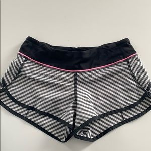 Lululemon run speed shorts size 4